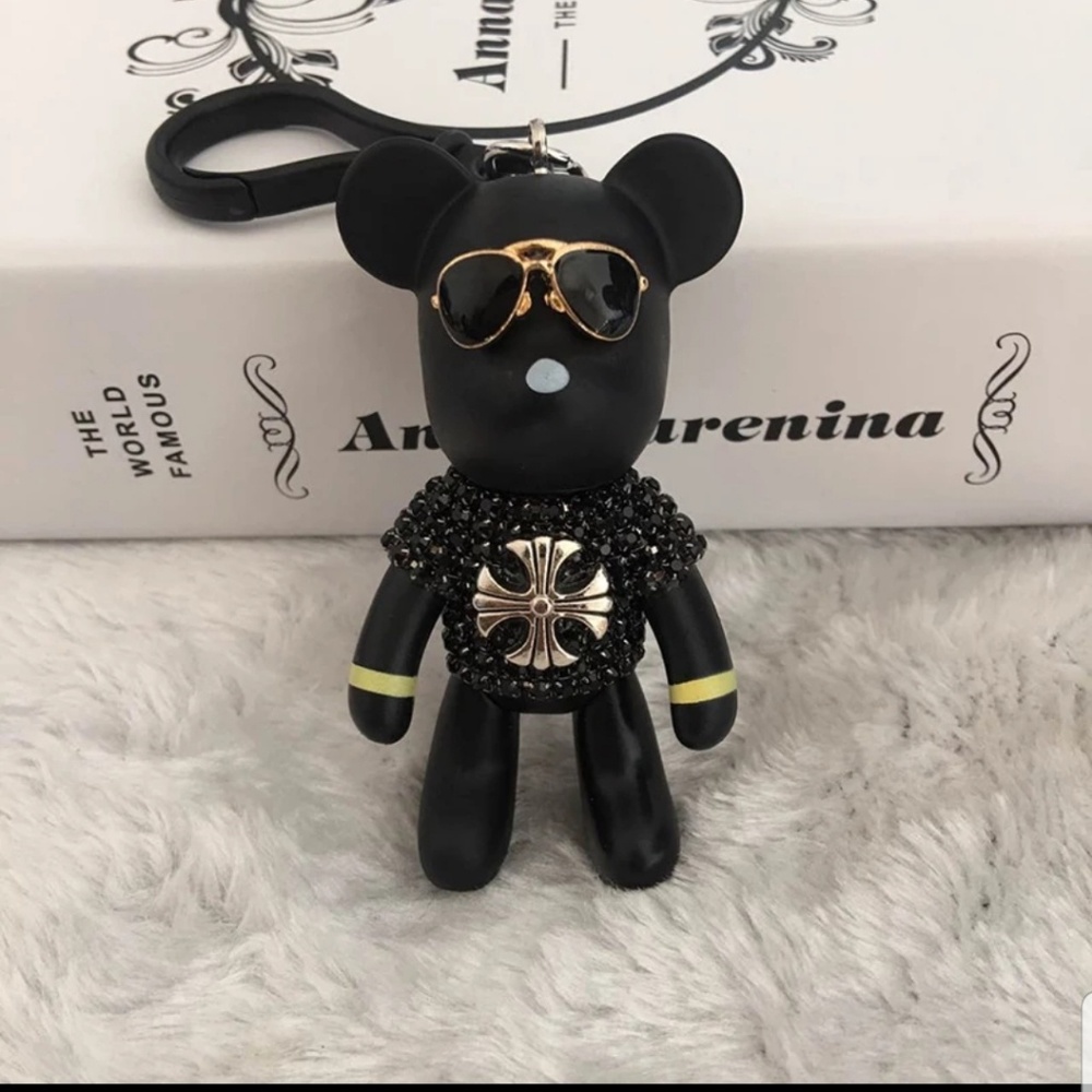 Diamond studded keychain teddy